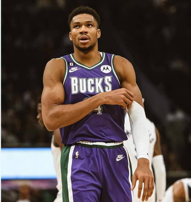 米兰体育：雄鹿队字母哥的统治力：能否再次带领球队冲击总冠军？的简单介绍