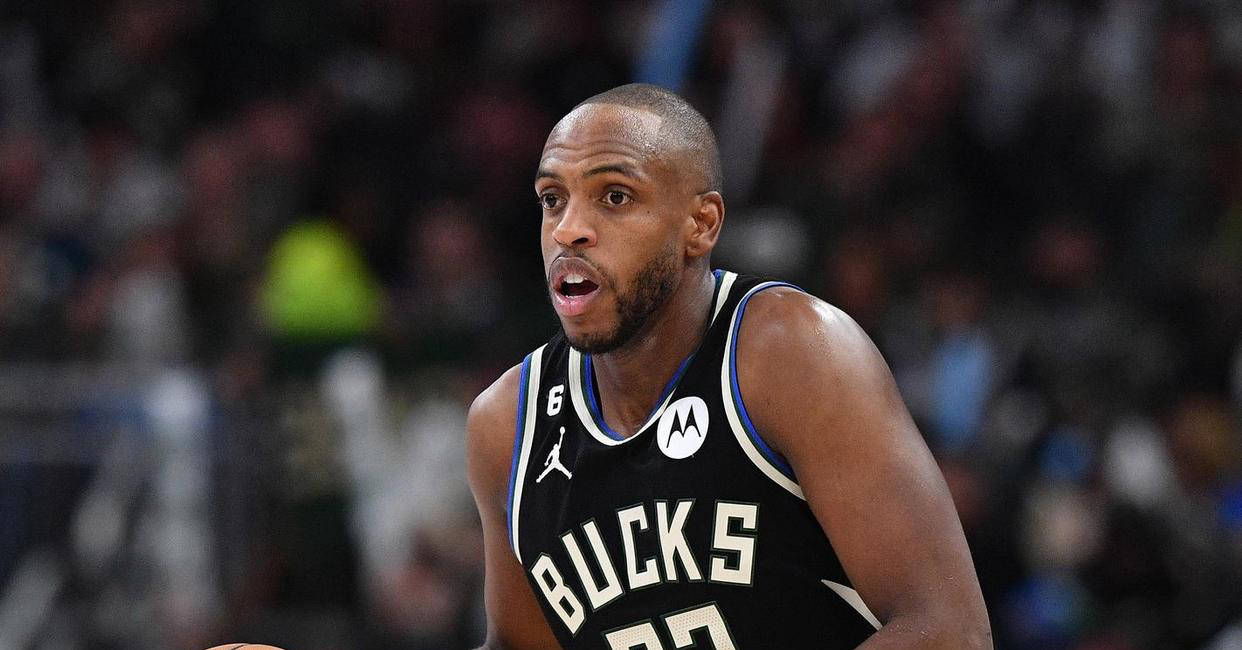 米兰体育:雄鹿队字母哥:希腊怪兽,统治攻防两端的简单介绍 米兰体育:雄鹿队字母哥:希腊怪兽,统治攻防两端的简单介绍