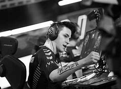 包含米兰体育:电竞选手健康问题,引发关注的词条 包含米兰体育:电竞选手健康问题,引发关注的词条