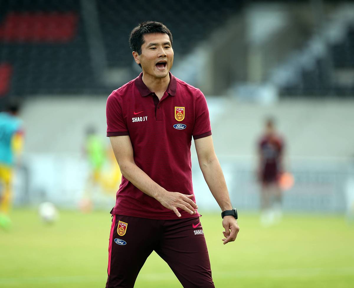 包含米兰体育:新晋国脚林良铭技术特点分析：战术价值与提升空间的词条