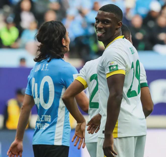 米兰体育:中超联赛激战正酣,冠军争夺进入白热化的简单介绍 米兰体育:中超联赛激战正酣,冠军争夺进入白热化的简单介绍