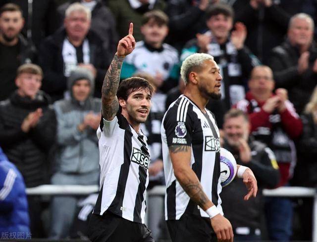 关于米兰体育:英超的控球艺术:技术与战术的结合的信息 关于米兰体育:英超的控球艺术:技术与战术的结合的信息