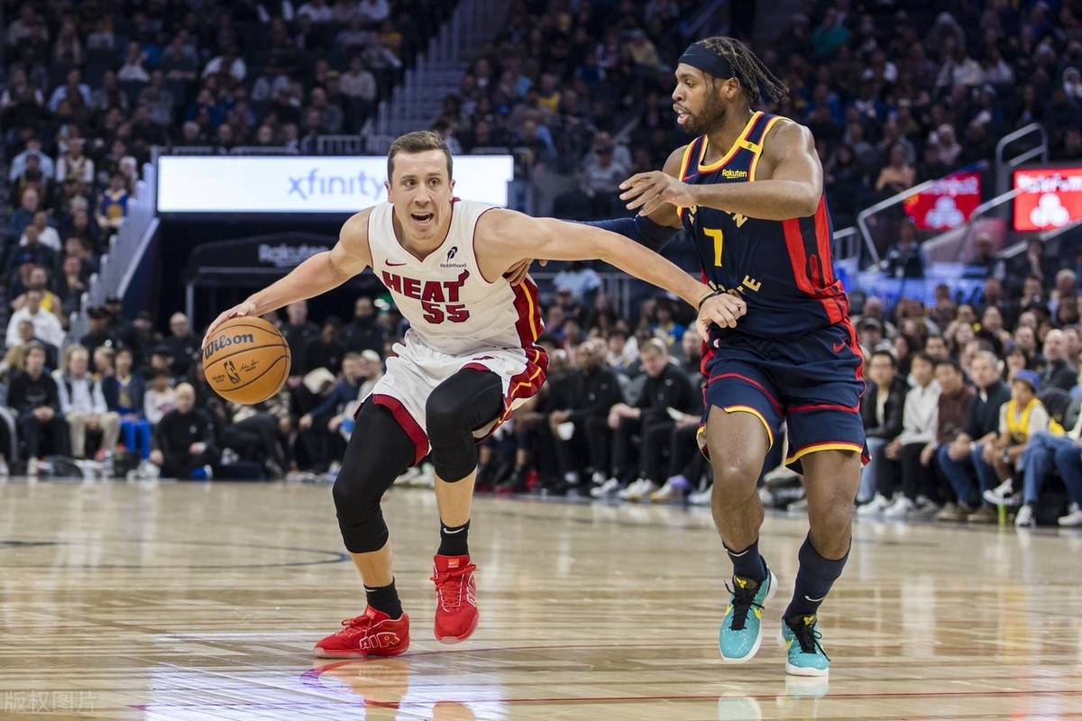 包含米兰体育：勇士队战术调整：科尔计划增加三角进攻的词条