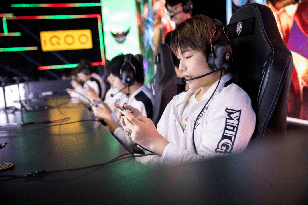 米兰体育:王者荣耀职业联赛中的新战队崛起,选手们的变化与挑战的简单介绍 米兰体育:王者荣耀职业联赛中的新战队崛起,选手们的变化与挑战的简单介绍