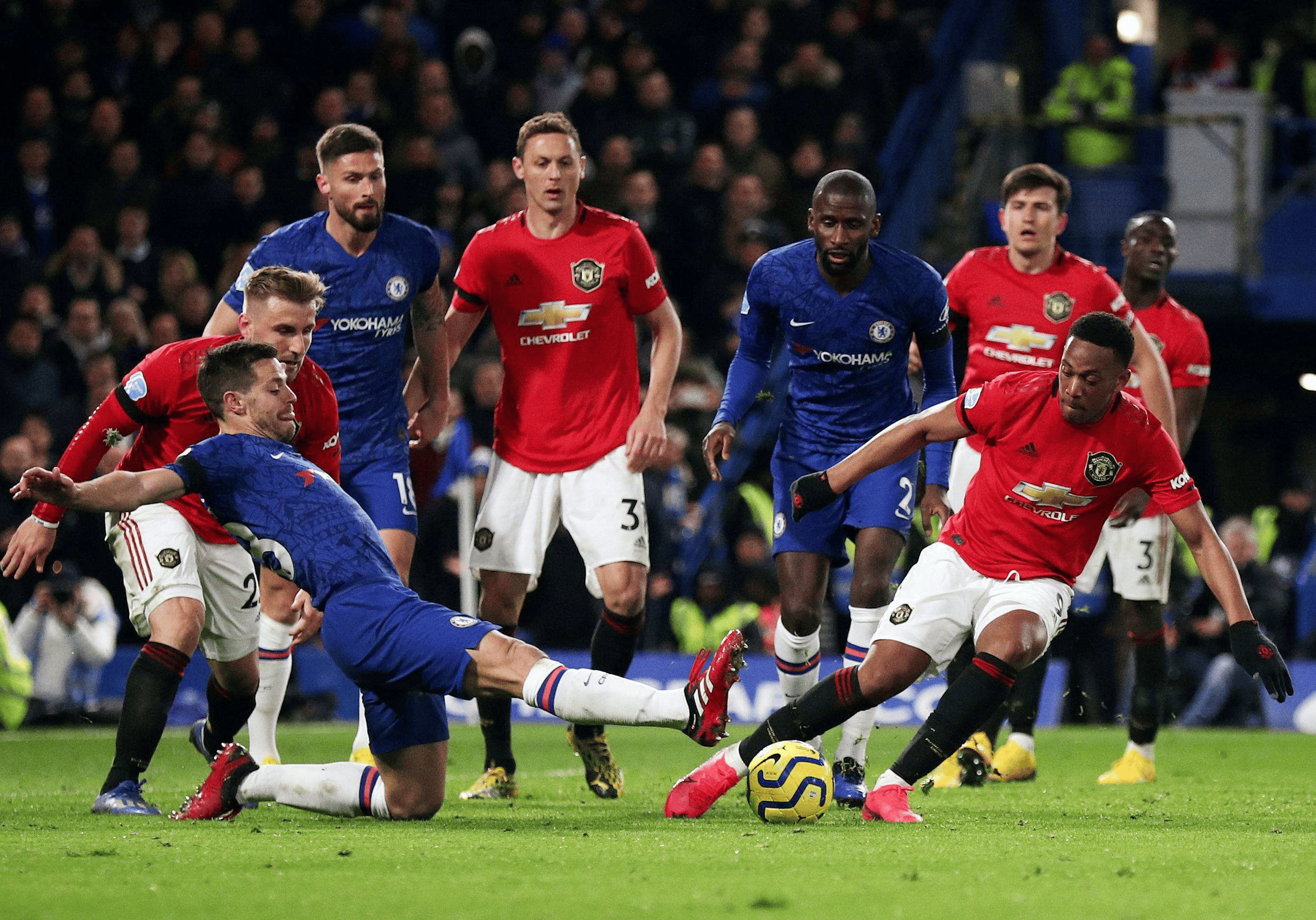 关于米兰体育:英超的经典对决：历史上最具戏剧性的比赛的信息