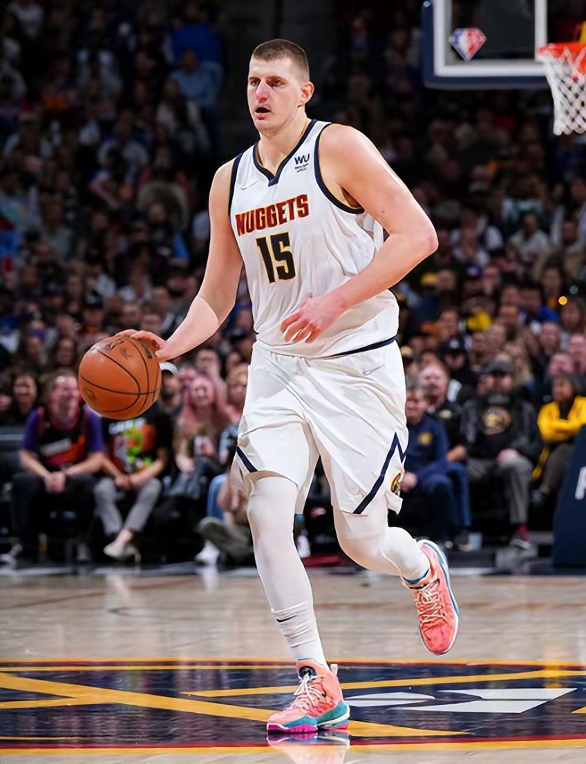 关于米兰体育:掘金队约基奇的团队合作能力：如何与队友配合，提升整体实力？的信息