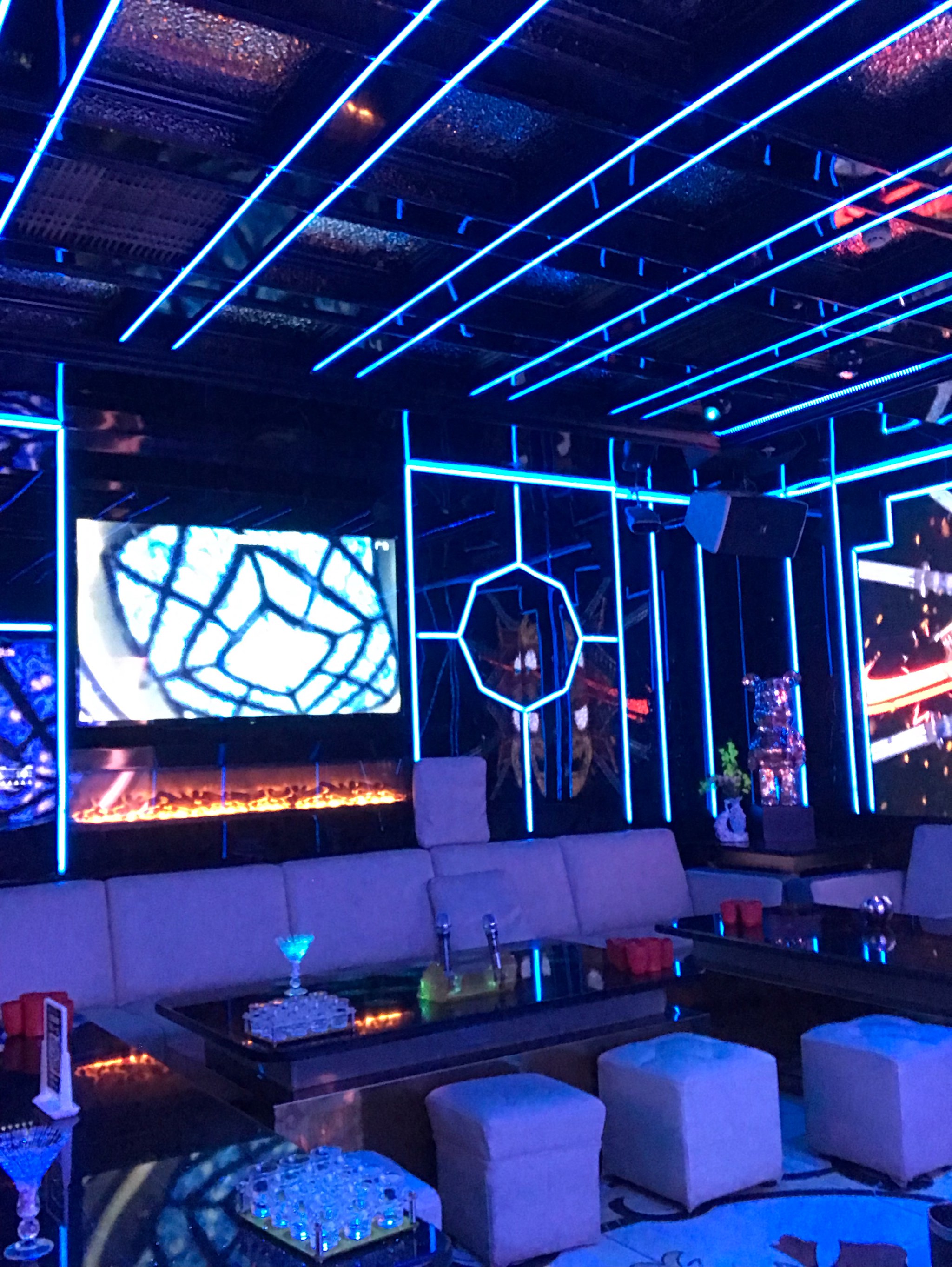 包含米兰体育:WCBA联赛的赛场灯光音响设备升级效果评估:营造更具氛围的比赛现场的词条 包含米兰体育:WCBA联赛的赛场灯光音响设备升级效果评估:营造更具氛围的比赛现场的词条