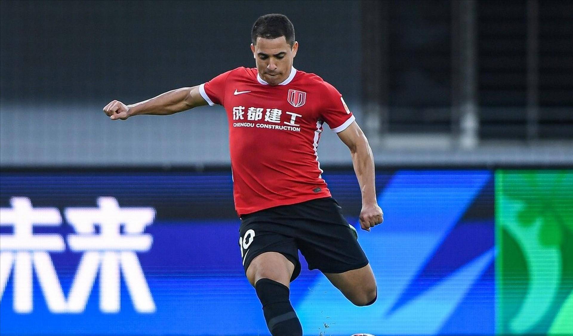 关于米兰体育：中超外援路易斯·费尔南德斯帽子戏法，成焦点人物的信息