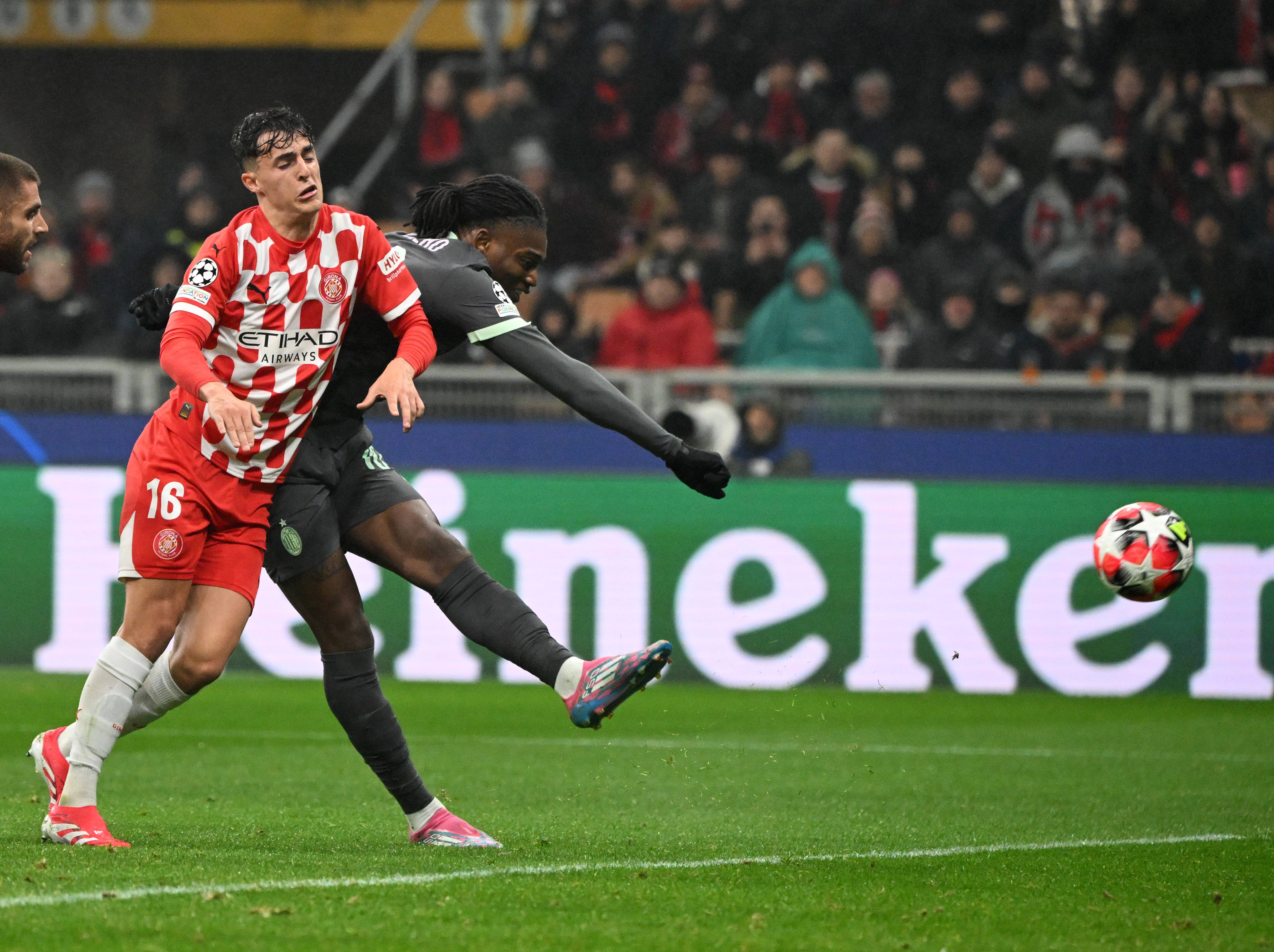 关于米兰体育：中国足球新星入选国家队，未来之星备受期待的信息