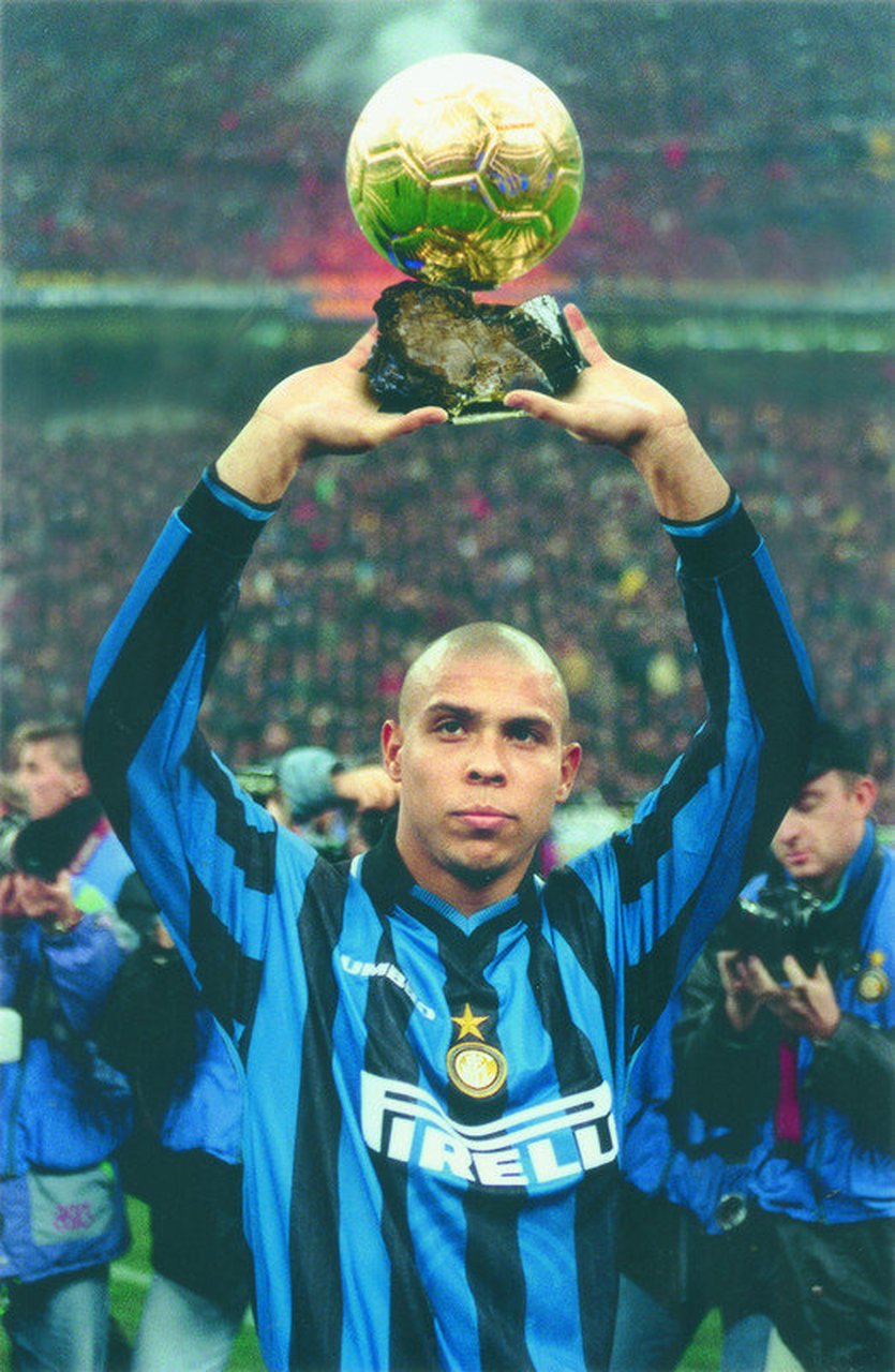 关于米兰体育:中国足球金球奖评选的公平性与代表性研究的信息