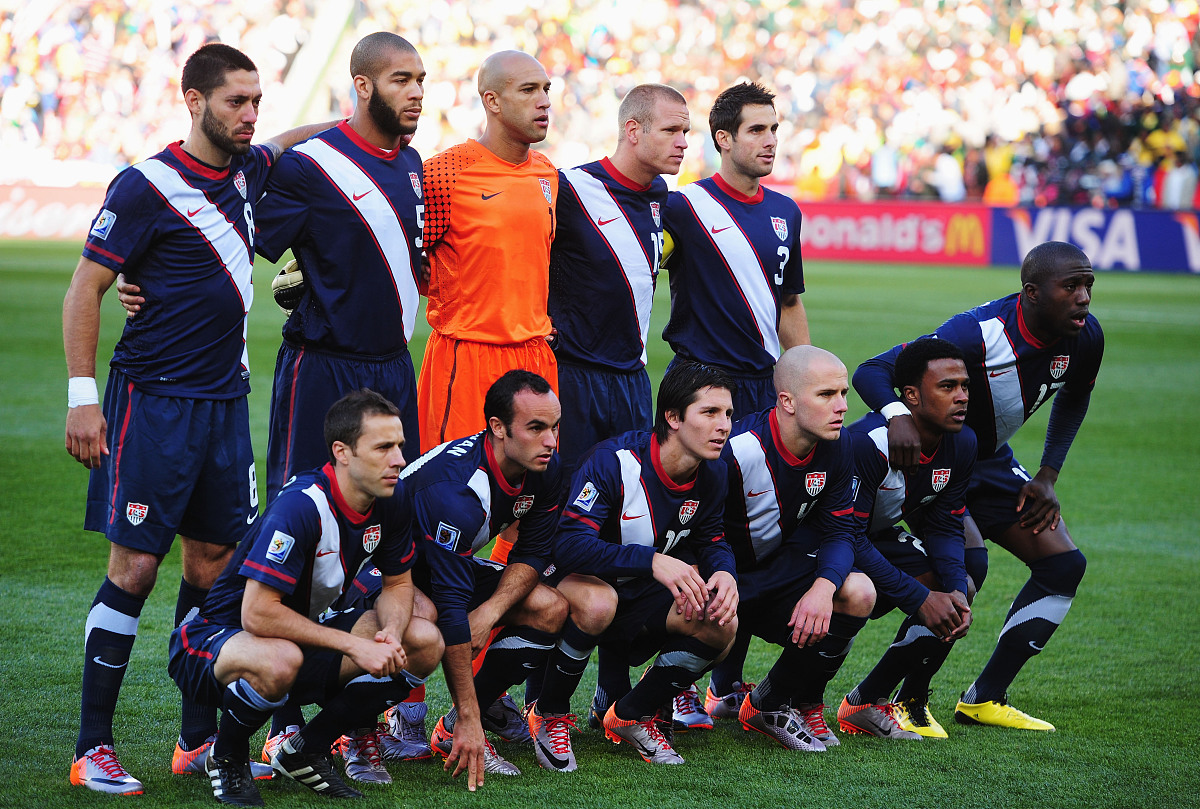 关于米兰体育:德甲的球迷文化探讨:如何加强球迷互动的信息 关于米兰体育:德甲的球迷文化探讨:如何加强球迷互动的信息