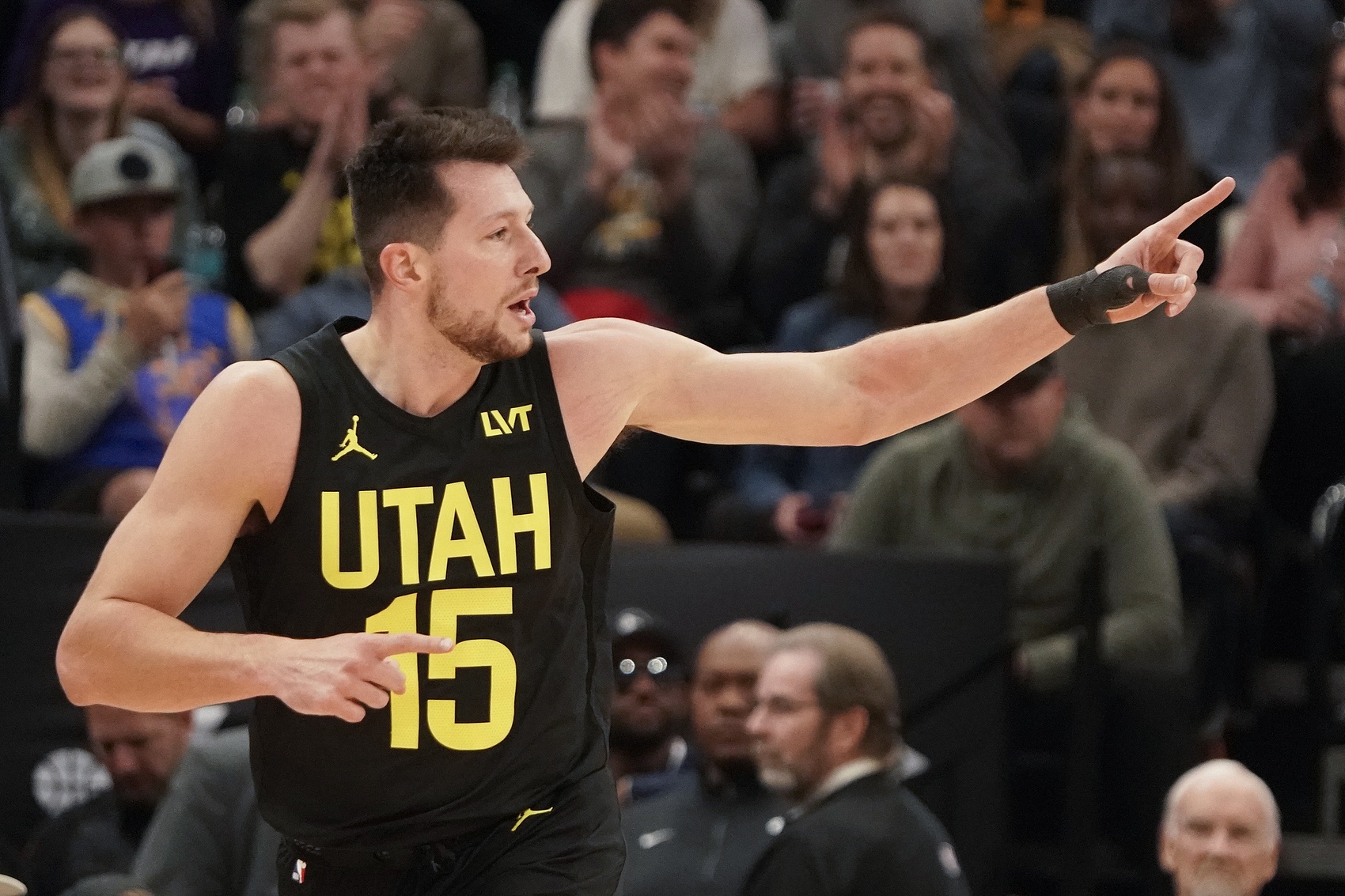 米兰体育：太阳队新赛季：尤班克斯表示将提升进攻技巧的简单介绍