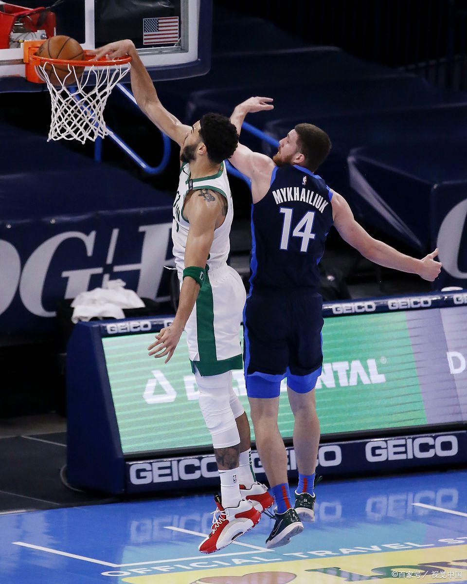 包含米兰体育：凯尔特人队防守训练：斯玛特指导年轻球员，提升防守技巧的词条