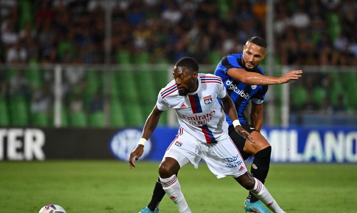 米兰体育：法甲阿雅克肖的进攻风格与战术演变的简单介绍