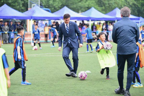 米兰体育:中国足球协会与欧洲豪门达成合作,助力青训发展的简单介绍 米兰体育:中国足球协会与欧洲豪门达成合作,助力青训发展的简单介绍