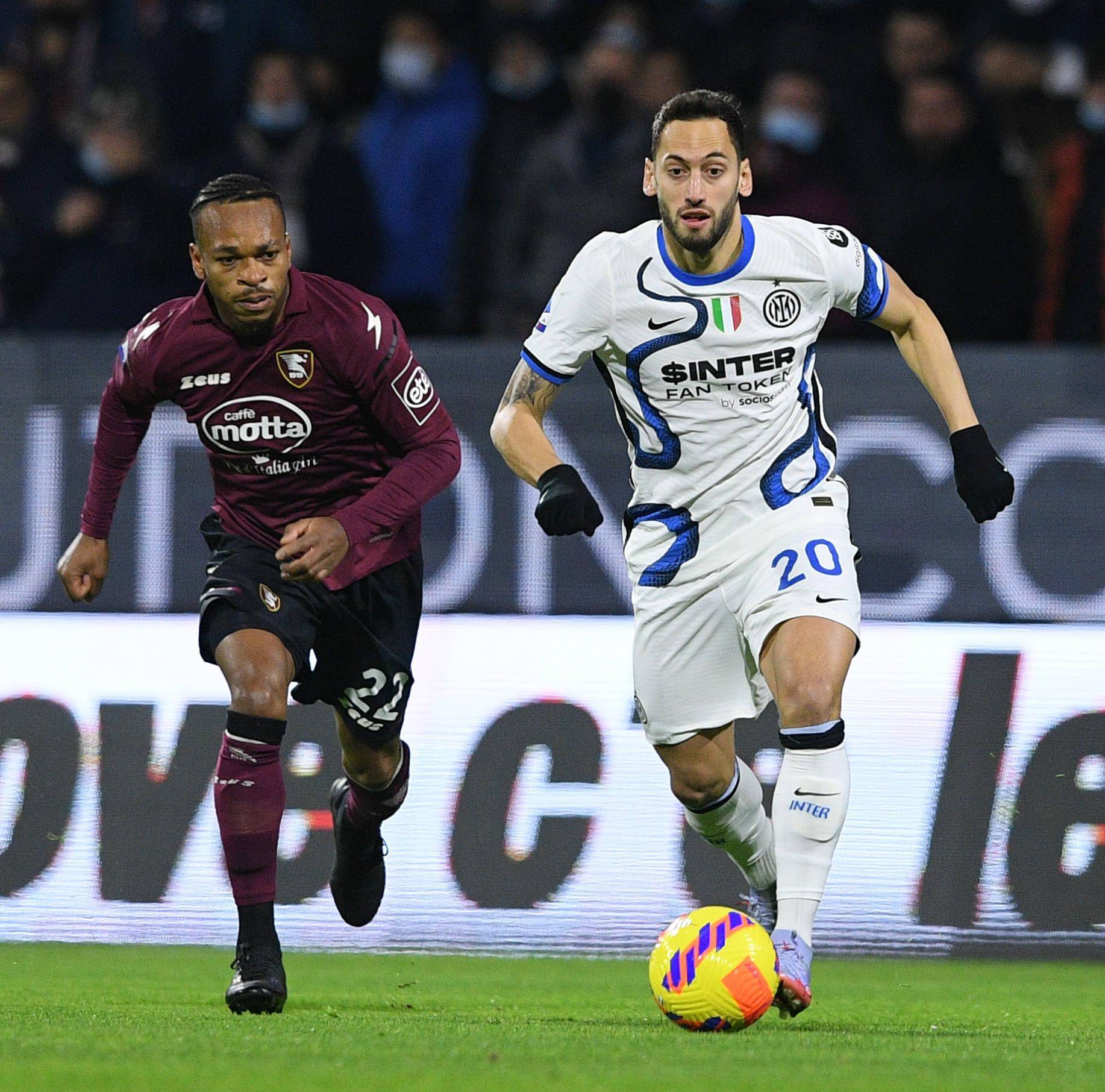 关于米兰体育:意甲萨勒尼塔纳的进攻风格备受瞩目的信息 关于米兰体育:意甲萨勒尼塔纳的进攻风格备受瞩目的信息