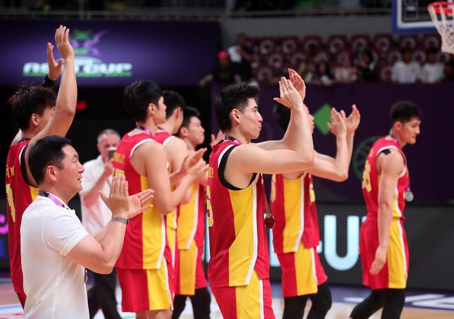 米兰体育：中国男篮历史上的经典配合：那些令人赏心悦目的团队配合