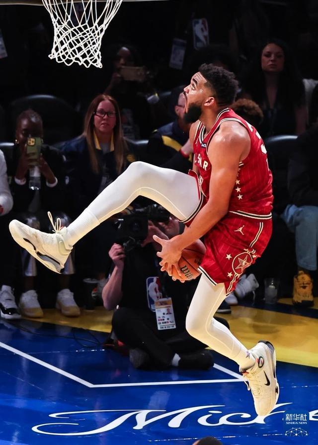 包含米兰体育：篮球球星纪录片：展现球星的真实一面，传递篮球精神的词条