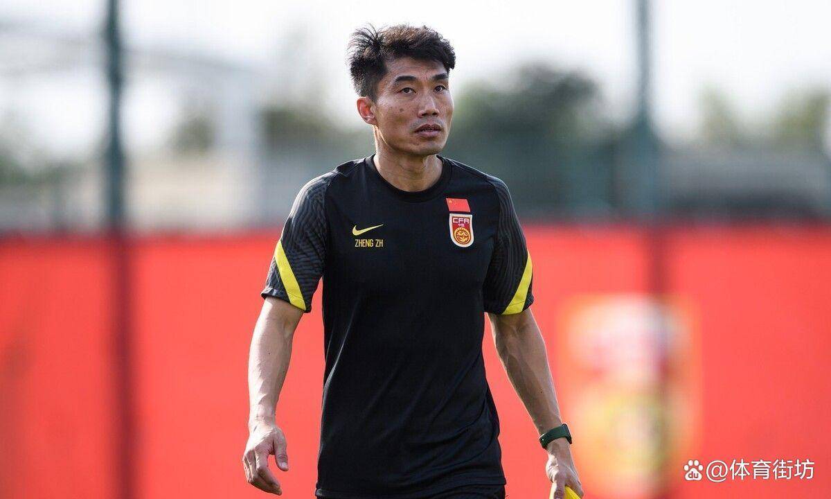 包含米兰体育:老将郑智退役“带不动”?球迷:中国足球后继无人!的词条 包含米兰体育:老将郑智退役“带不动”?球迷:中国足球后继无人!的词条