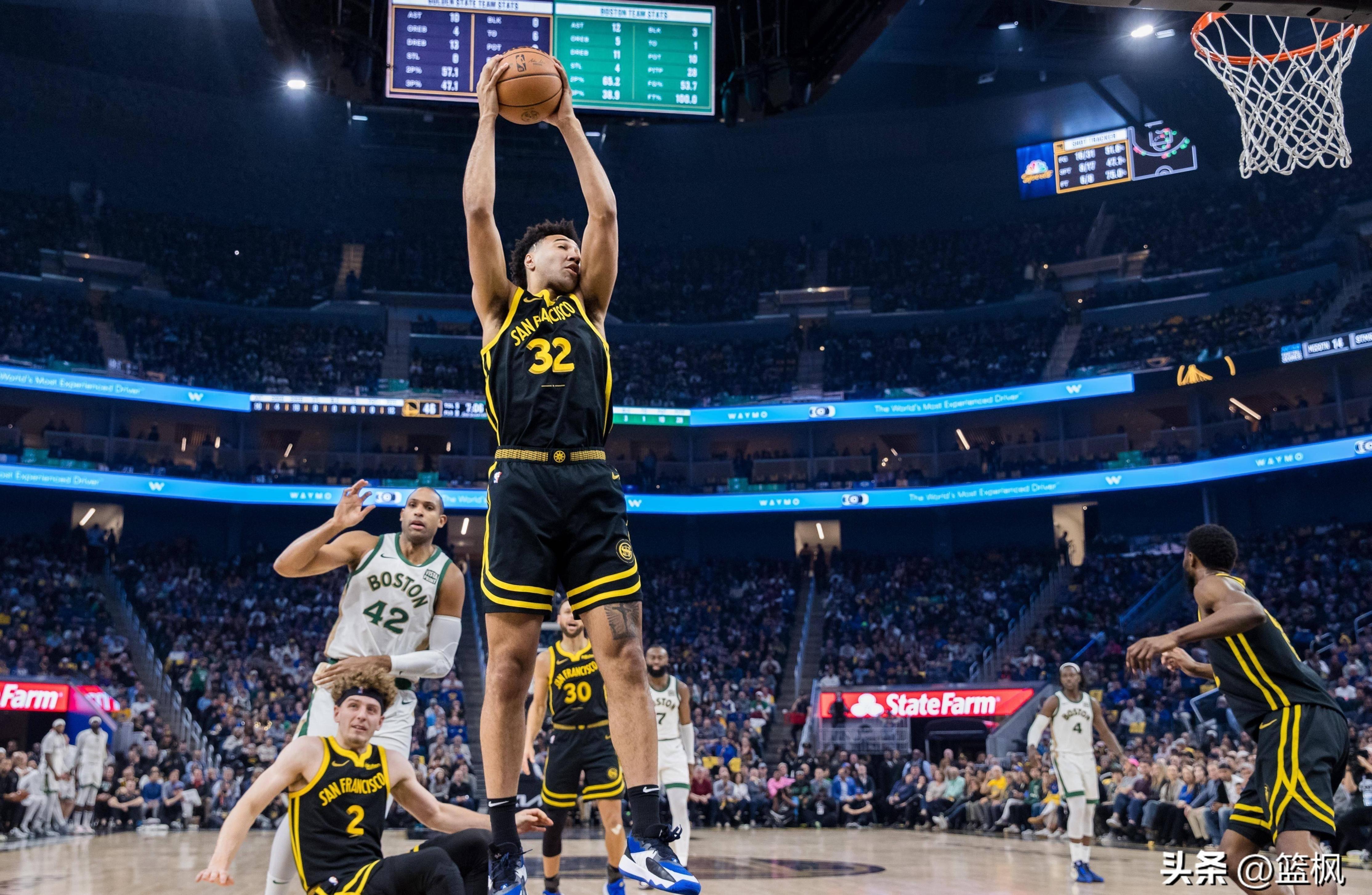 米兰体育：勇士队战术调整：科尔计划增加快速反击战术的简单介绍