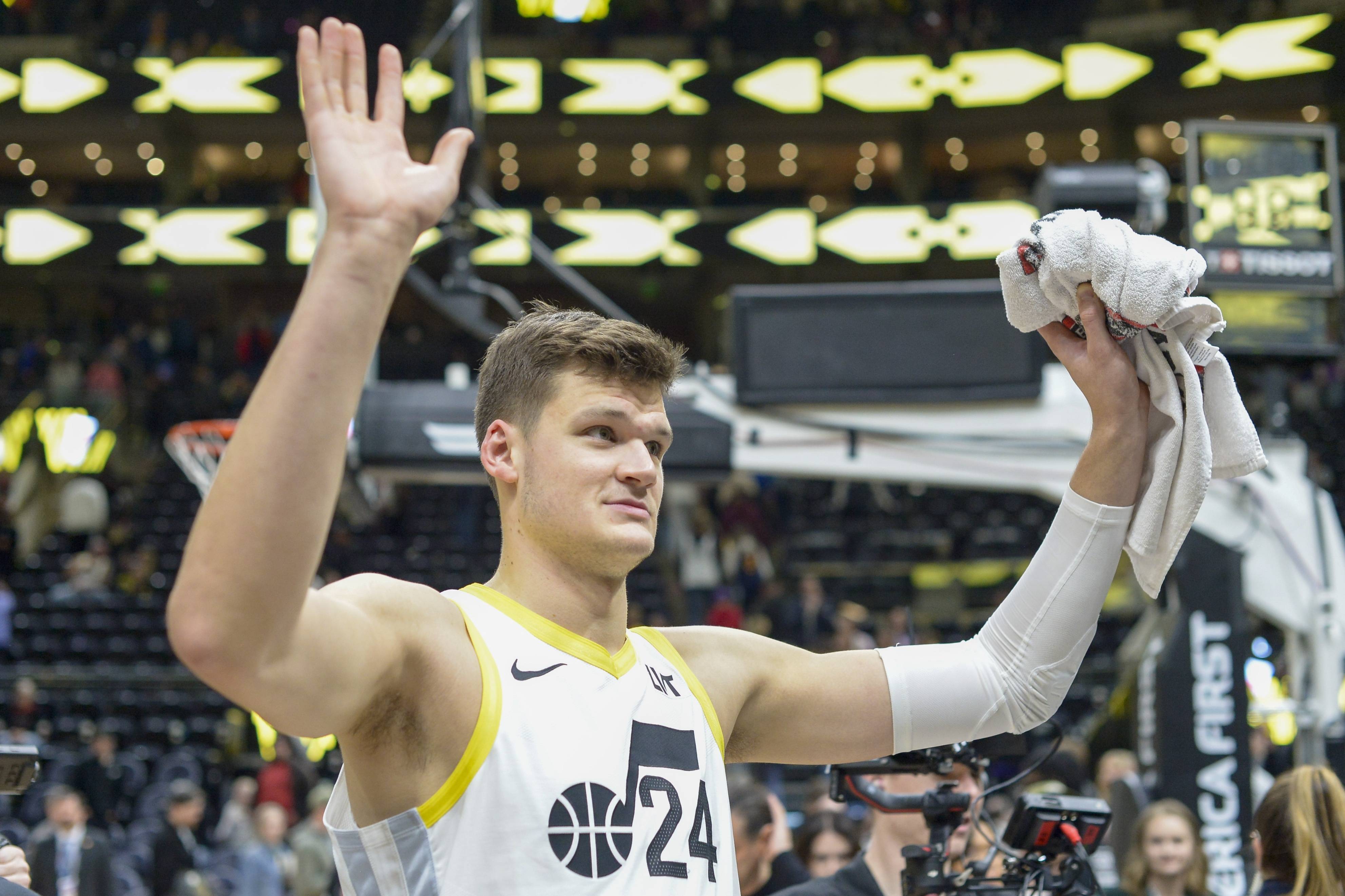 米兰体育：NBA联盟公布新赛季最佳总经理赔率：佩林卡领跑