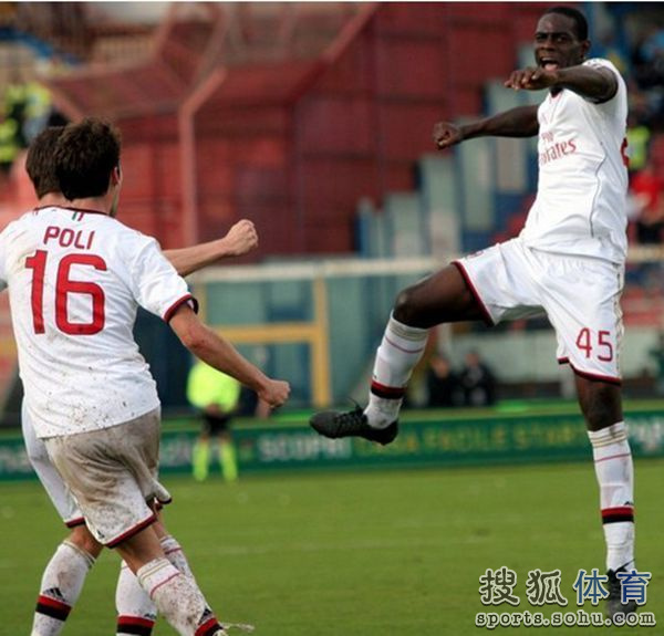 米兰体育:中国足球金球奖评选标准探讨：专业性与大众参与的平衡的简单介绍