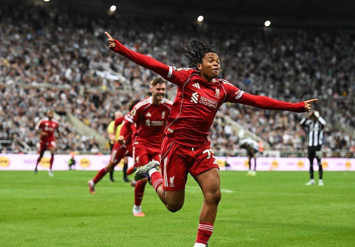 米兰体育:英超最后时刻的惊险:逆转与绝杀 米兰体育:英超最后时刻的惊险:逆转与绝杀