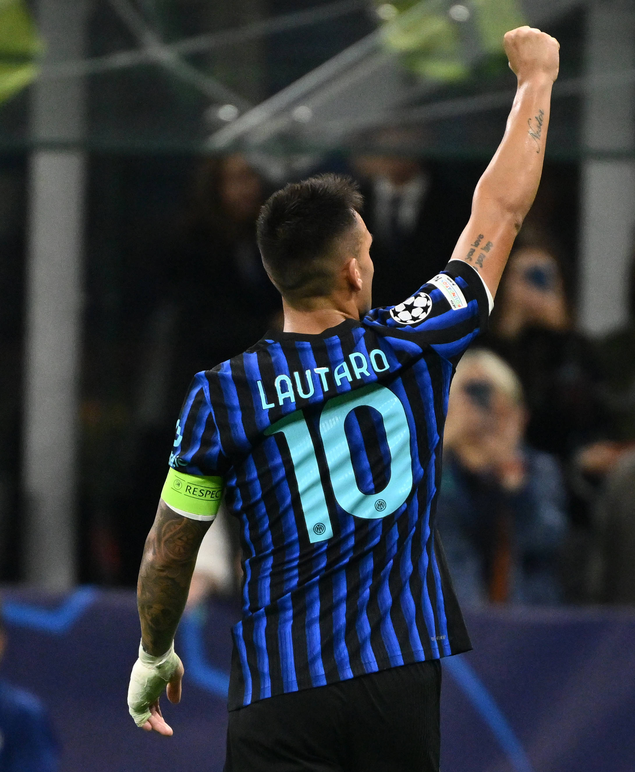 米兰体育：凯尔特人队季前赛：普里查德展现快攻意识，争夺轮换位置的简单介绍