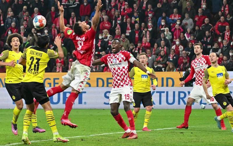 关于米兰体育:德甲因戈尔施塔特的进攻风格与战术演变的信息 关于米兰体育:德甲因戈尔施塔特的进攻风格与战术演变的信息