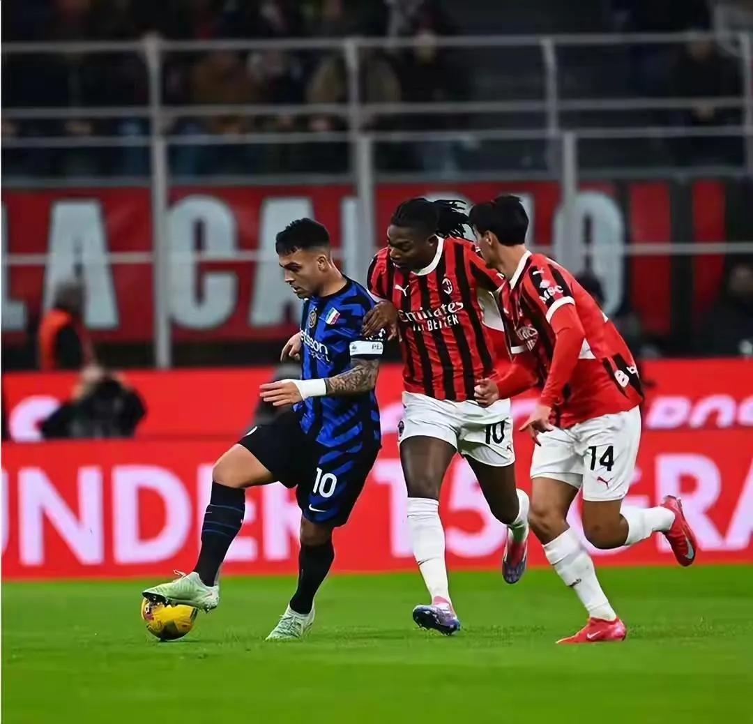 关于米兰体育:意甲的德比之战:激情与荣耀的碰撞的信息 关于米兰体育:意甲的德比之战:激情与荣耀的碰撞的信息