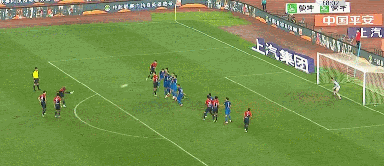 包含米兰体育:某球队“输球又输人”,球迷:这比赛是“惨不忍睹”!的词条 包含米兰体育:某球队“输球又输人”,球迷:这比赛是“惨不忍睹”!的词条