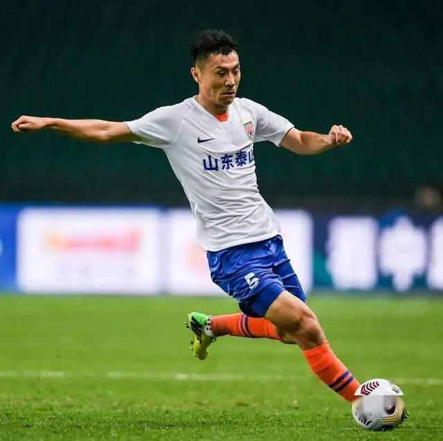 包含米兰体育:山东泰山队战术体系分析：稳定与创新并存，卫冕之路如何走？的词条